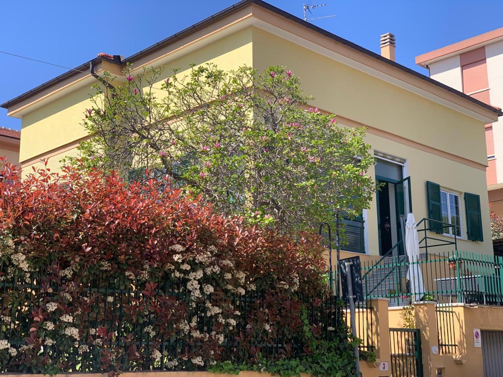B&B La Magnolia ซาโวนา ภายนอก รูปภาพ